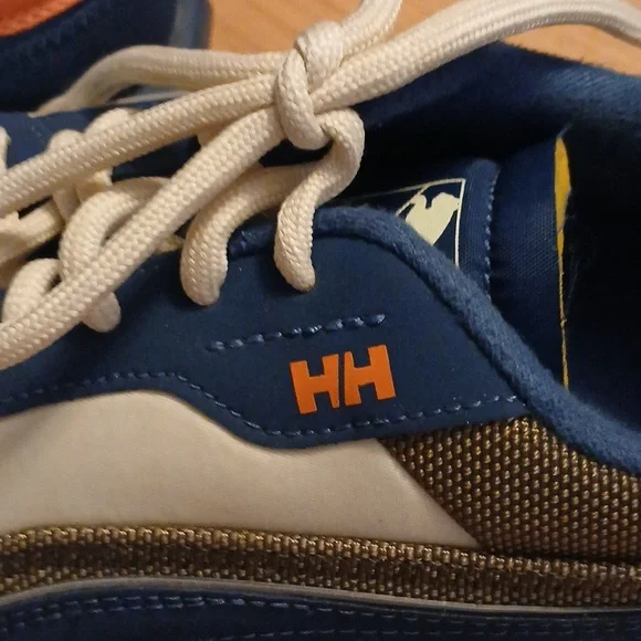 Puma x Helly Hansen Rider Sneakers in Size 10 - Picture 8 of 12